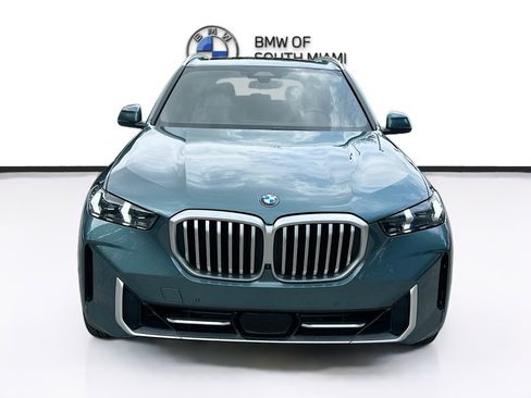 Certified 2024 BMW X5 sDrive40i w/ Climate Comfort Package RWD image 2