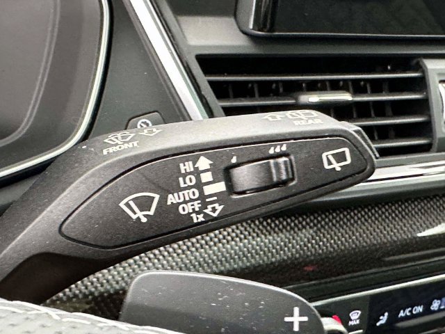 Used 2023 Audi SQ5 Premium Plus w/ Premium Plus Package AWD/4WD image 32