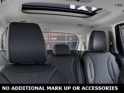 New 2026 Kia Carnival SX image 27