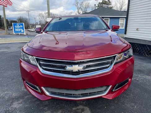 Used 2020 Chevrolet Impala LT w/ LT Convenience Package FWD image 2