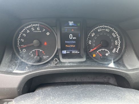 Used 2023 Toyota Tacoma SR AWD/4WD image 13