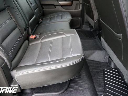 Used 2018 GMC Sierra 3500 Denali w/ Duramax Plus Package image 42