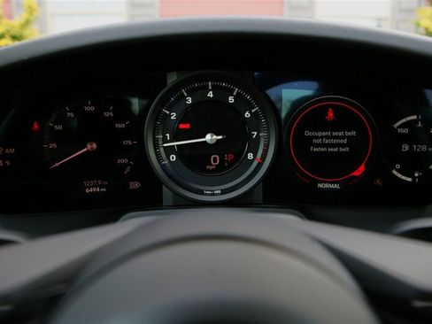 Used 2024 Porsche 911 Carrera w/ Premium Package RWD image 42