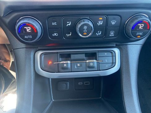 Certified 2023 GMC Acadia SLE w/ Elevation Edition image 27