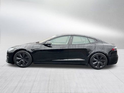 Used 2022 Tesla Model S image 9