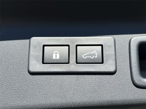 New 2025 Subaru Forester Limited image 28