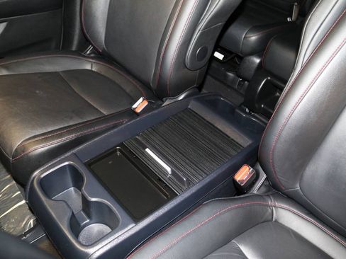 Used 2024 Honda Odyssey Sport image 65