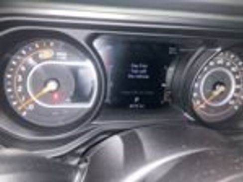 Used 2026 Jeep Wrangler Unlimited Rubicon AWD/4WD image 14