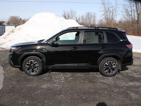 New 2026 Subaru Forester Premium image 5