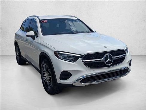 Certified 2026 Mercedes-Benz GLC 300 image 3