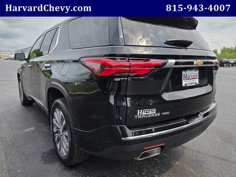 Used 2023 Chevrolet Traverse Premier AWD/4WD image 41