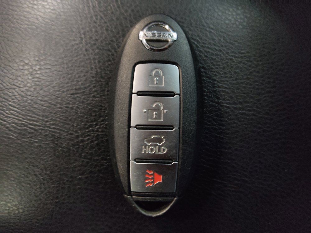Used 2019 Nissan Sentra SR Turbo FWD image 32
