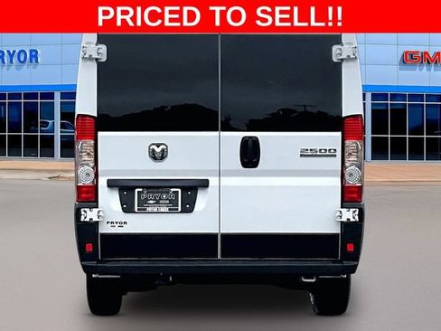 Used 2025 RAM ProMaster 2500 w/ U-Haul Equipment Group FWD image 6