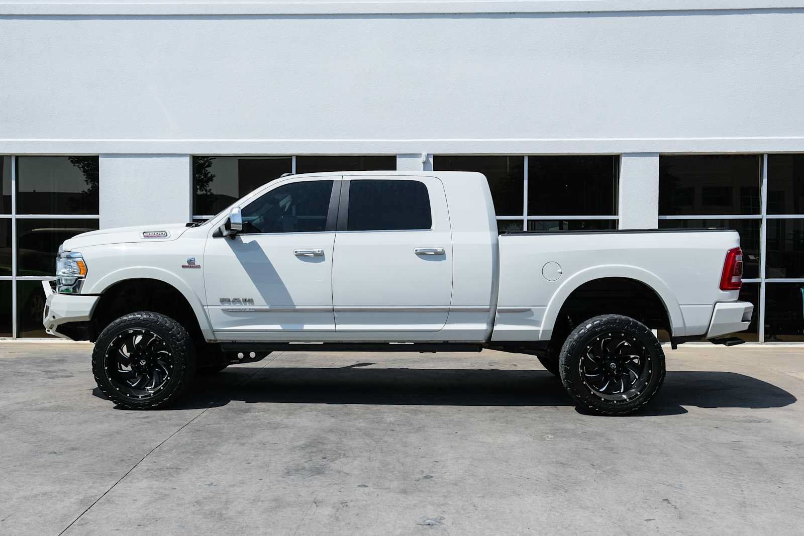 Used 2019 RAM 2500 Limited AWD/4WD image 22