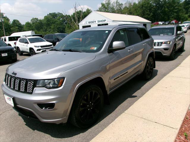 Certified 2021 Jeep Grand Cherokee Laredo X AWD/4WD image 5