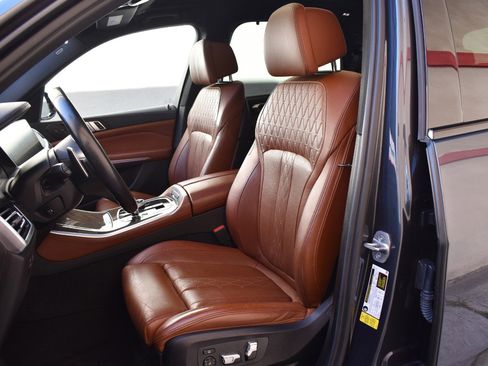 Used 2022 BMW X5 sDrive40i w/ M Sport Package RWD image 12