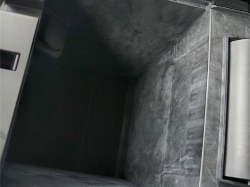 Certified 2022 Ford Explorer XLT w/ Equipment Group 202A image 43