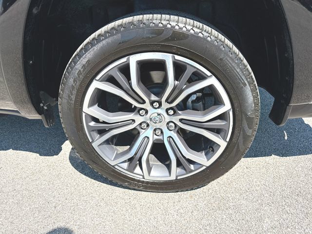 Used 2025 RAM 1500 Tungsten AWD/4WD image 34