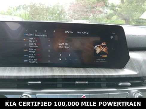 Certified 2024 Kia Telluride EX w/ EX Captain's Chair Package FWD image 15