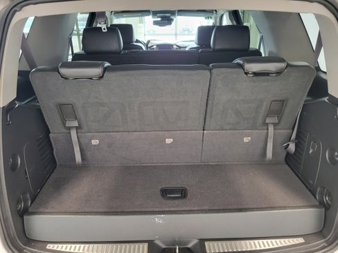 Used 2017 Chevrolet Tahoe LT image 12