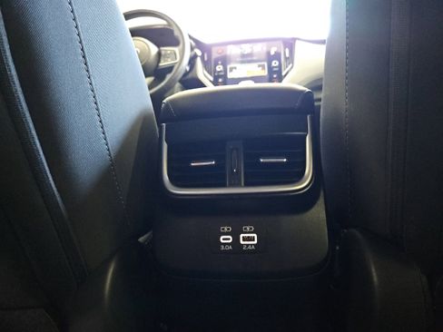 Certified 2025 Subaru Outback Premium image 20