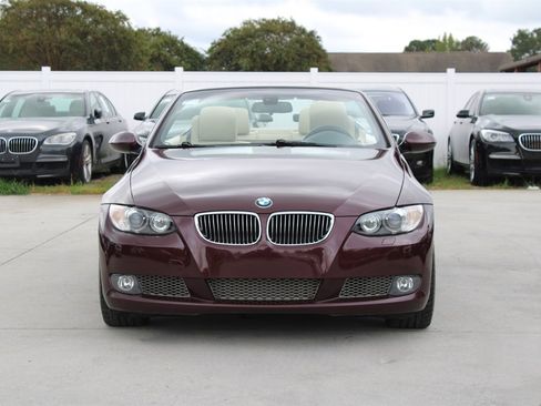 Used 2008 BMW 335i Convertible image 2