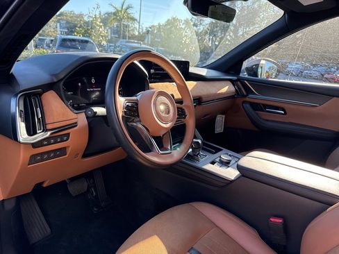 Used 2025 MAZDA CX-70 3.3 Turbo S w/ Premium Plus image 13