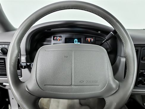 Used 1994 Chevrolet Impala SS RWD image 25
