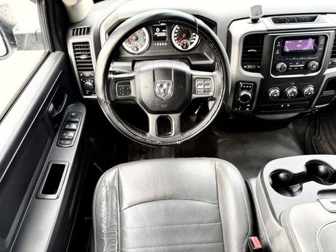 Used 2014 RAM 1500 Tradesman image 2