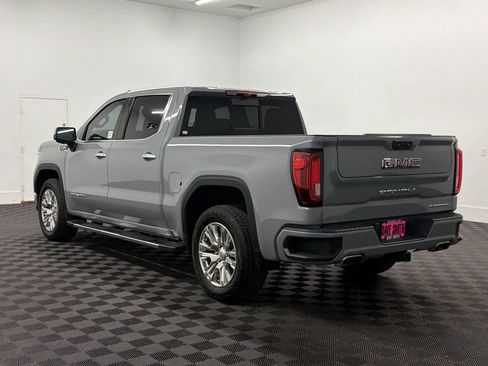 Used 2025 GMC Sierra 1500 Denali w/ Technology Package AWD/4WD image 3