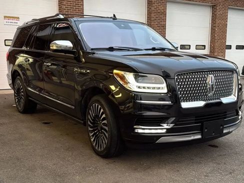 Used 2019 Lincoln Navigator L Black Label w/ Cargo Package image 3