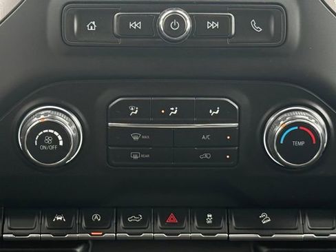 Used 2024 Chevrolet Silverado 1500 Custom Trail Boss w/ LPO, Dark Essentials Package AWD/4WD image 4