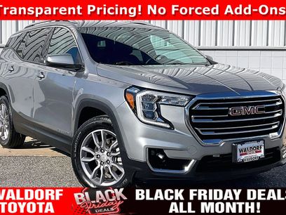 Used 2024 GMC Terrain SLT