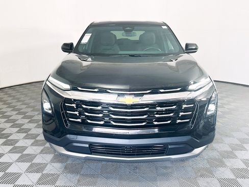 Used 2025 Chevrolet Equinox LT FWD image 8