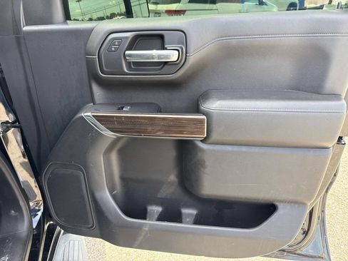 Used 2019 Chevrolet Silverado 1500 LT w/ Texas Edition RWD image 14