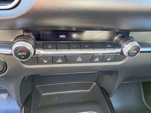 Used 2022 MAZDA CX-30 AWD 2.5 S w/ Preferred Package image 11