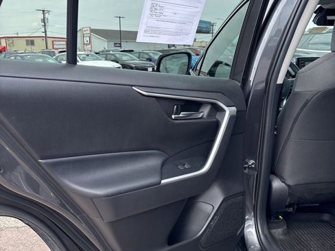 Used 2020 Toyota RAV4 XLE w/ Convenience Package AWD/4WD image 26
