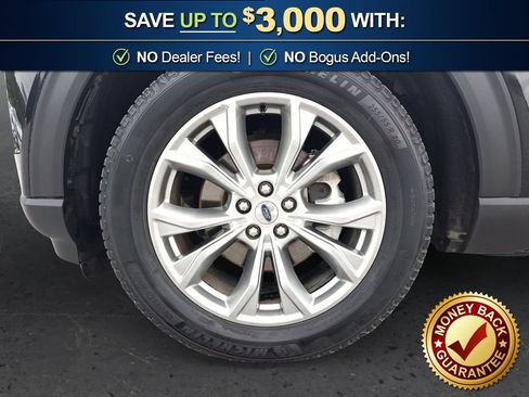 Used 2021 Ford Explorer XLT w/ Equipment Group 202A RWD image 13