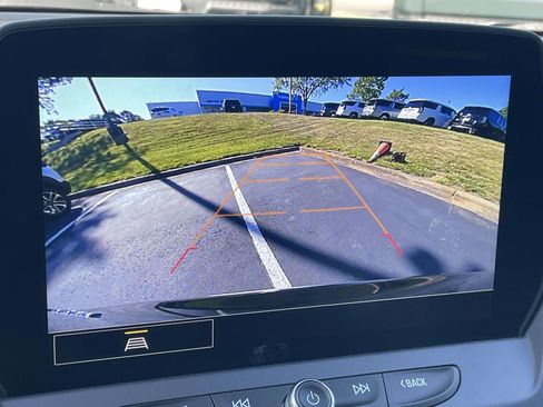 Used 2023 Chevrolet Blazer LT FWD image 21