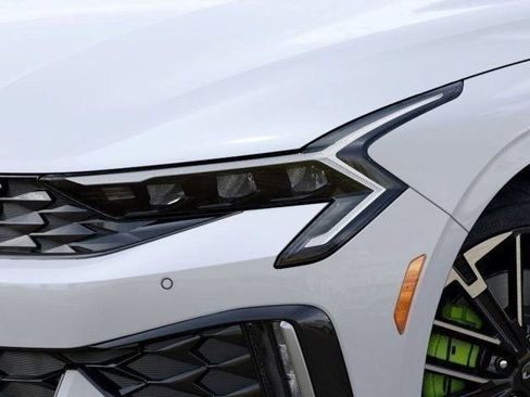New 2026 Kia K5 GT FWD image 10