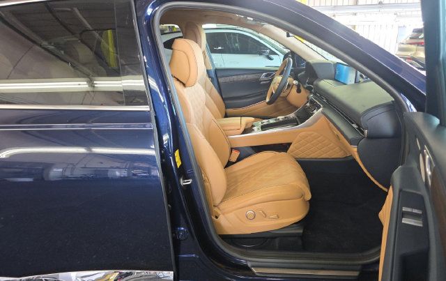 Used 2024 Genesis GV80 3.5T w/ Prestige Package AWD/4WD image 6