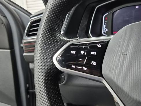 Used 2024 Volkswagen Jetta GLI 40th Anniversary Edition image 21