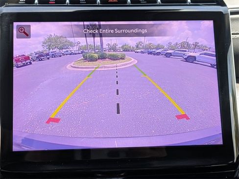 Used 2023 Jeep Grand Cherokee L Limited image 20