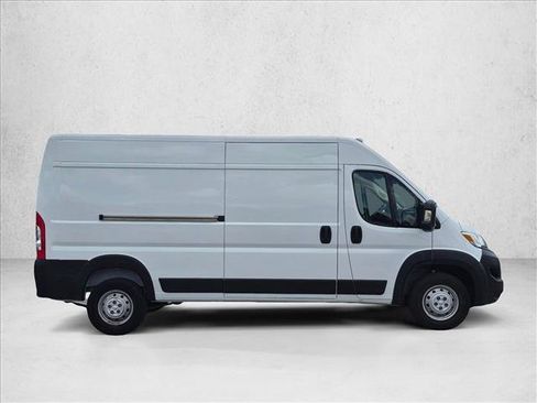 Used 2023 RAM ProMaster 2500 FWD image 4