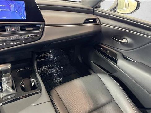 Used 2023 Lexus ES 350 w/ Accessory Package (Z2) FWD image 22