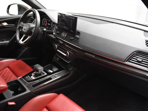 Used 2023 Audi SQ5 Premium Plus w/ Premium Plus Package image 24