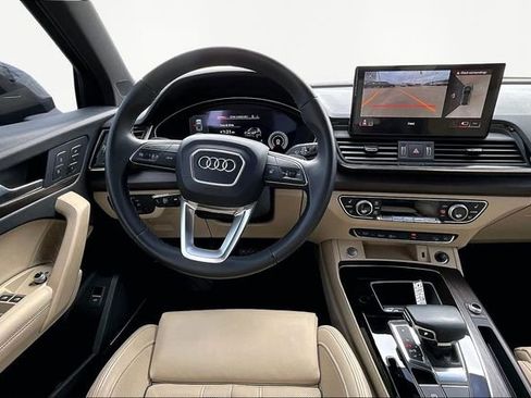 Used 2023 Audi Q5 2.0T Premium Plus w/ Premium Plus Package image 5
