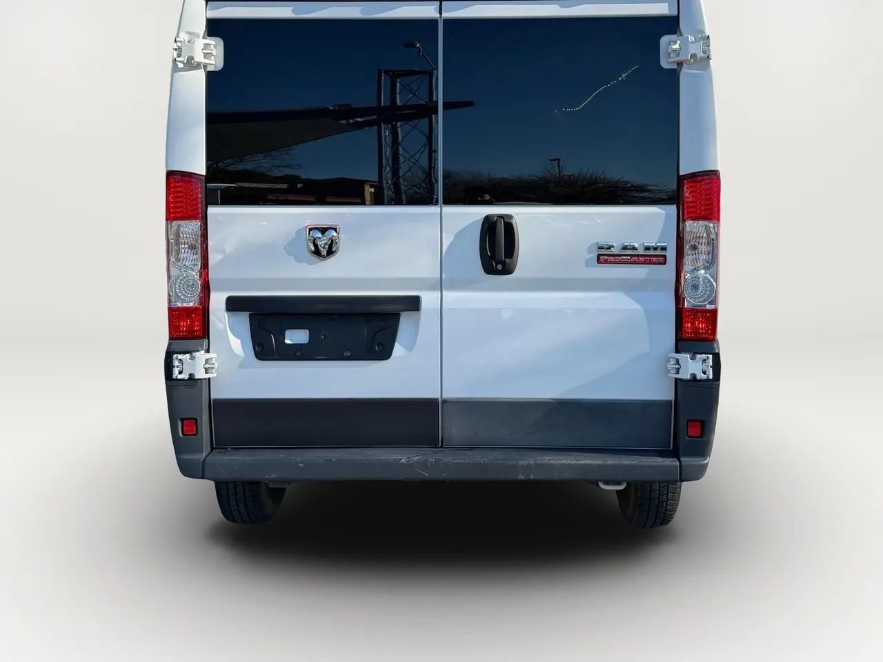 Used 2017 RAM ProMaster 1500 FWD image 4