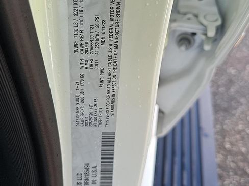 Used 2024 RAM 1500 Limited image 21