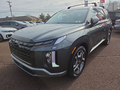 Used 2023 Hyundai Palisade SEL w/ Premium Package image 7